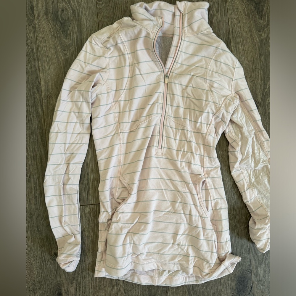Lulu lemon pullover